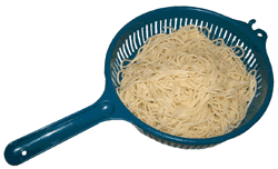 Speghetti Noodles in Strainer